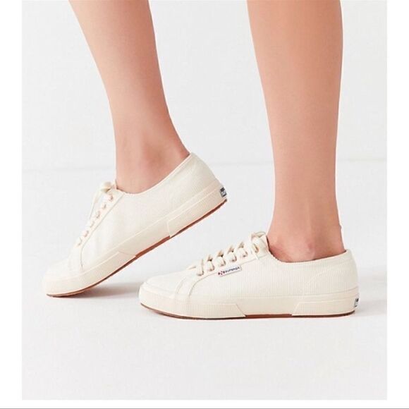 Superga Corduroy Cream Sneakers. Size 7.5. - Picture 1 of 14